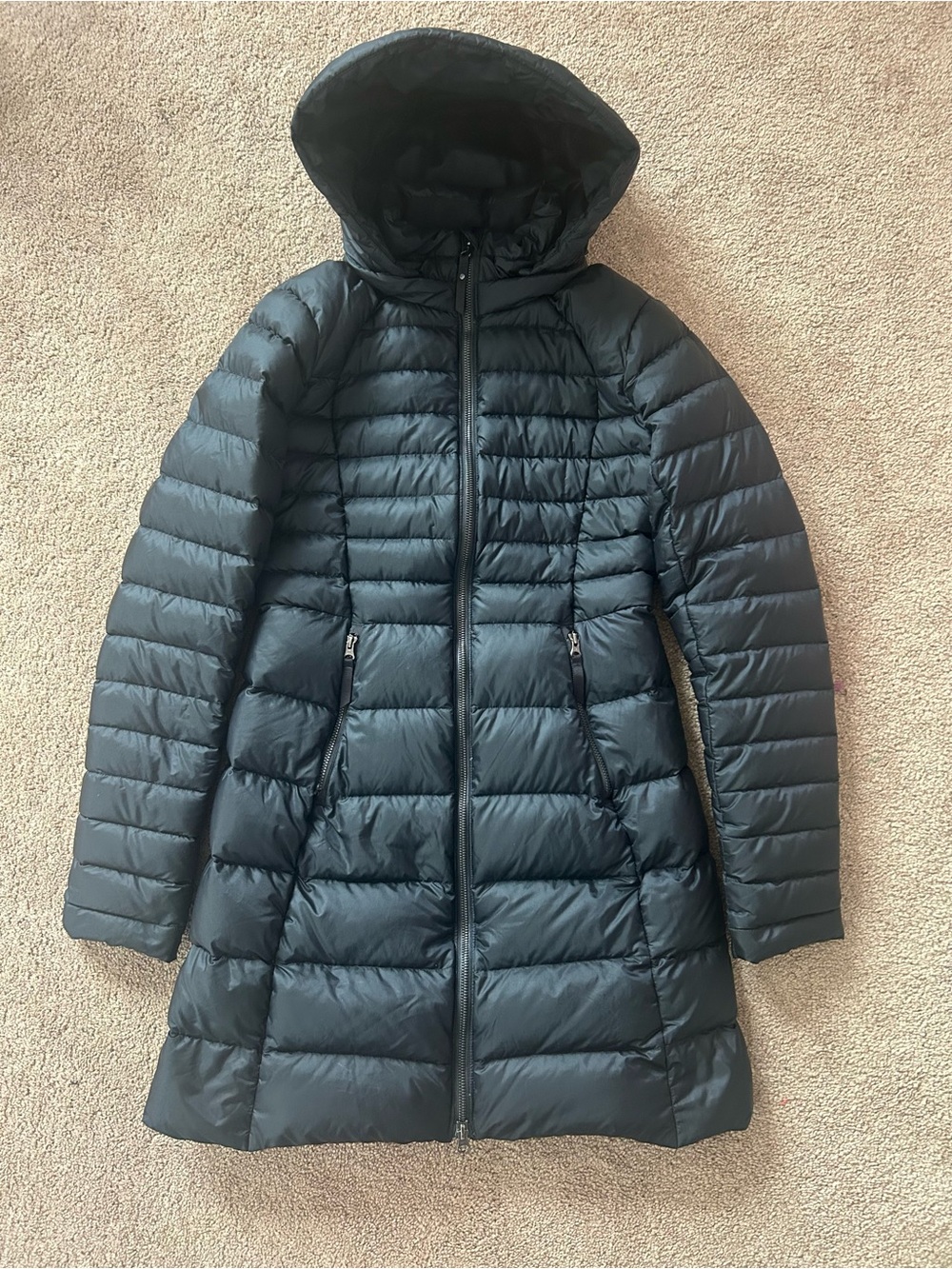 Lululemon Black Hooded Puffer Coat - Women's
